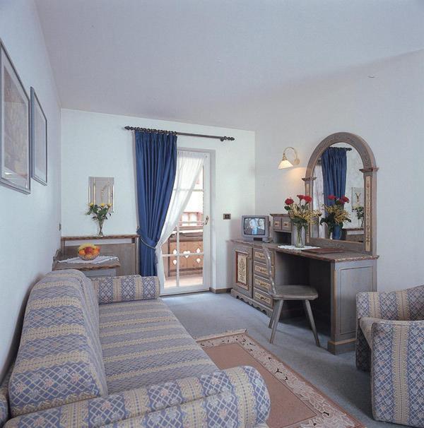 Hotel Garni Soreie Поцца-ді-Фасса Номер фото