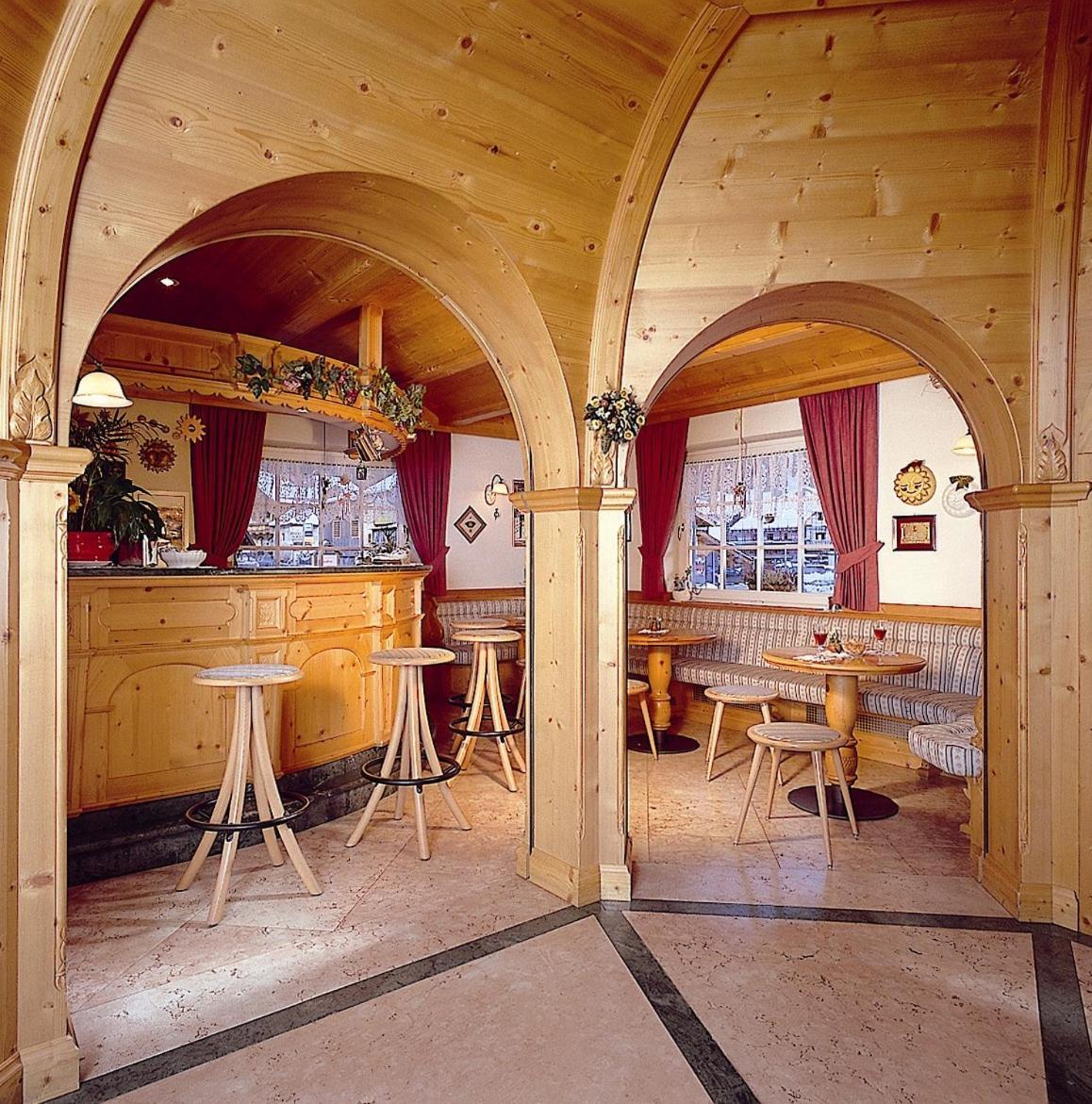 Hotel Garni Soreie Поцца-ді-Фасса Екстер'єр фото