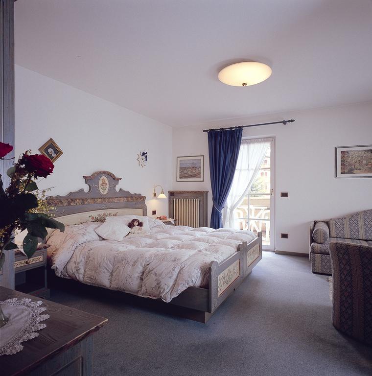 Hotel Garni Soreie Поцца-ді-Фасса Екстер'єр фото